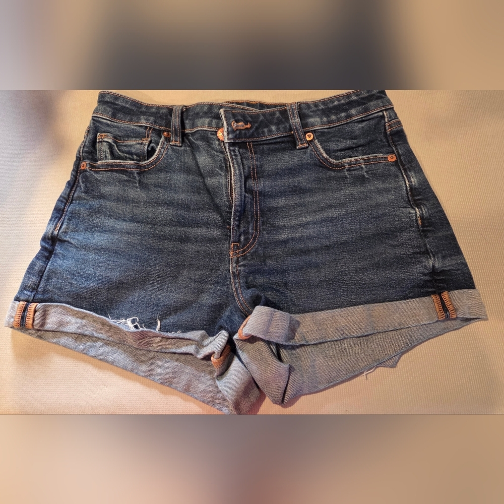 American Eagle Classic Dark Wash Denim Roll-Cuff Mom Shorts